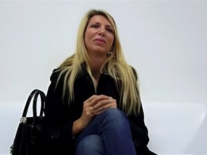 Beata: Amateur Tschechische Blonde MILF