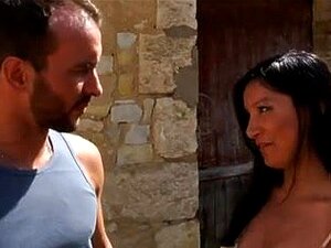 Vollständiger Retro-Französischer xxx Pornofilm mit süßen Babes,