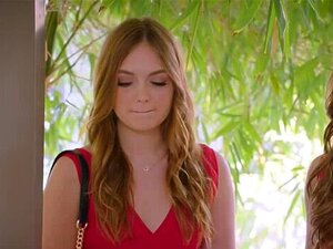 Zwillinge Courtesans Sami & Joey spielen Booty Jenga