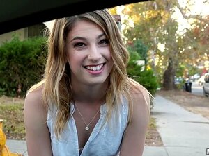 Kristens lange Beine und mehrere Orgasmen