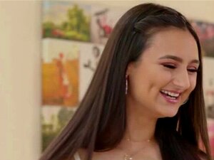 Heiße Süße Eliza Ibarra genießt es, Carter Cruises nass zu essen.