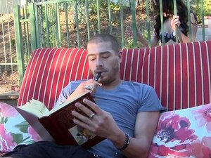 Megan Rain Outdoor-Spiel