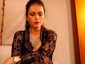 An die Fesselsklavin Femdomsklavin *** Deutsche Herrin