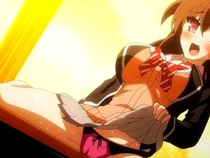 Nympho Hentai Babes bearbeiten ihre saftigen Fotzen an großen