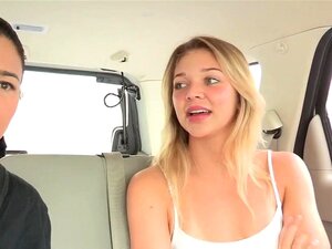 Unglaubliche Pornostars Jessie Andrews, Dana Vespoli in Fabulous