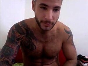 Jonathan Aggas, a estrela gay