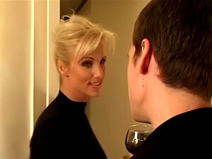 Stiefmutter, die ich gerne ficken würde, bekommt es anal, die