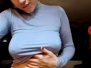 Doppelt hält besser! Erlebe, wie zwei heiße Babes in einer