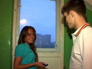Endloser Genuss beim Sex. Harter Sex liefert unserem dreckigen Luder