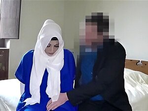 Tauche ein in die leidenschaftliche Begegnung zwischen einer