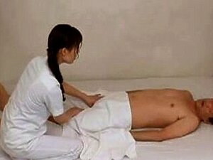300px x 225px - Beste Asian Massage Sexvideos und Pornofilme - Freieporno.com