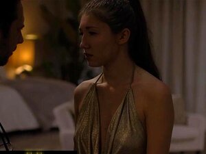 Stieffamilie Sinners - Freche brünette Tussi Maya Woulfe zeigt ihrem