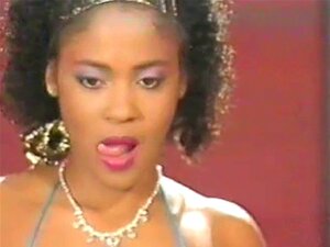 Jeannie Pepper - Calda bellezza nera anale