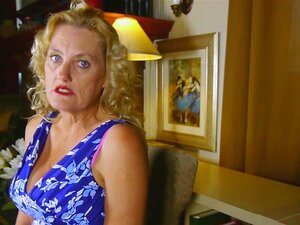 Stieftante Judy interviewt die ewig geile Lady Dalbin