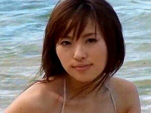 Zusammenstellung mit hübschen asiatischen Babes