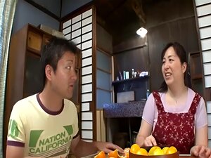 Sex in Japan tobt mit japanischer MILF 29
