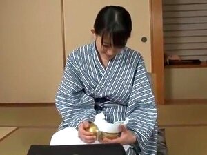 Eksoottinen Japanilainen muija Akie Harada Upea Tirkistelijä, Suihkut