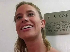 Gloryhole-Initiations-Schöner-Blowjob-verwöhnender großer Schwanz46