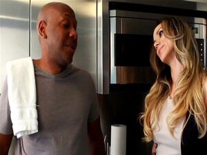 Nadia Styles nimmt es zum dritten Mal mit Mandingo auf