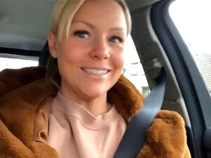 Anal Creampie nach vaginalem Sexfetisch auf mulemax.com