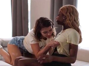 Adriana liebt es, von Kinsleys Zunge geleckt zu werden