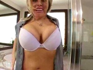 daphne rose off the rack