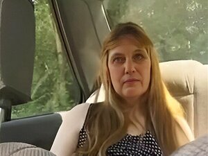 Britischer Mann Omar fickt eine Stiefmutter, die ich gerne draußen in