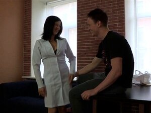 Atemberaubender Sex für eine heiße Schlampe. Diese Art von geiler