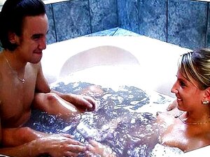 Heiße Freuden in der Badewanne