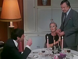Erlebe, wie diese willige Schönheit sich dir hingibt und zeige dich