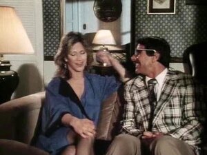 Marilyn Chambers neukt Nerd Harry Reems