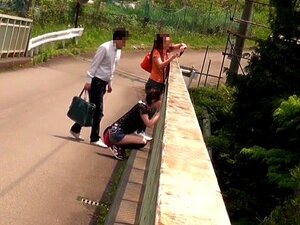 Kuumin japanilainen muija amatööri upeassa laihassa, pienet tissit