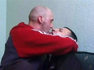 Incredibile amore gay senza preservativo, incredibile amore gay senza