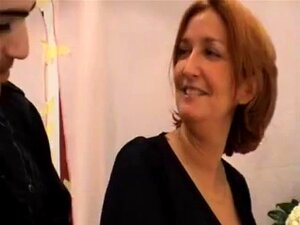 Sexy reife Friseurin