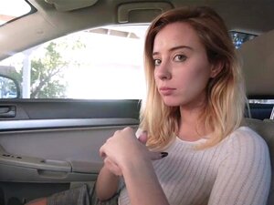 SisLovesMe - Напаљена полусестра јебе за