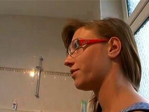 Frauen, die sich gerne ausziehen 4