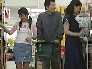 Geile Stiefmutter kann einem Fick im Supermarkt nicht widerstehen