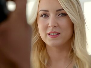 Intimes ebenholzblondes Model Amaris genießt die BBC des Kameramanns!