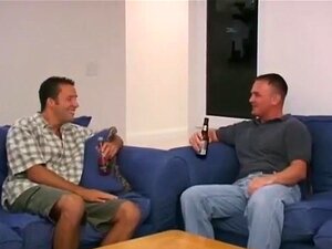 Allie macht Brett und Jake Male+Male+Female Dreier-Gruppensex