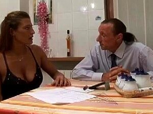Italien Stiefmutter, die ich gerne ficken würde,