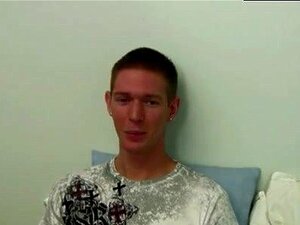 Kostenloser Film Junge Süße und schwuler jüngerer Stiefbruder Porno
