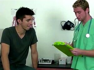 Gay porno ik verlaagde de examen tafel en nam zijn 10-ponder in mijn