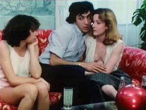 Chinesisches Rotes Sofa