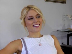 Scopata amatoriale in POV con una bionda