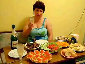 Russische Frivole Reife. Russische Frivole Milf, Amateurin, neue Reife