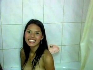 Erlebe die Sinnlichkeit von Live-Camgirls, tanze durch deinen