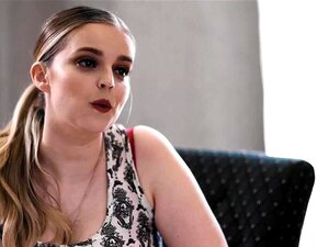 Maken är inte självsäker nog för sin fru så de besöker en