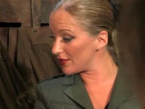 Zeit für Analtraining!