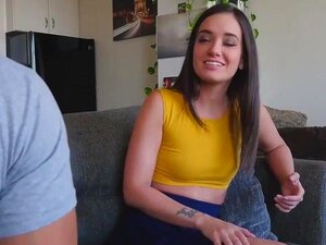 Секси полусестра масажа помаже