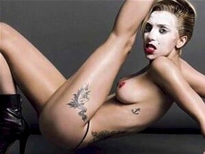 Lady Gaga unzensiert!